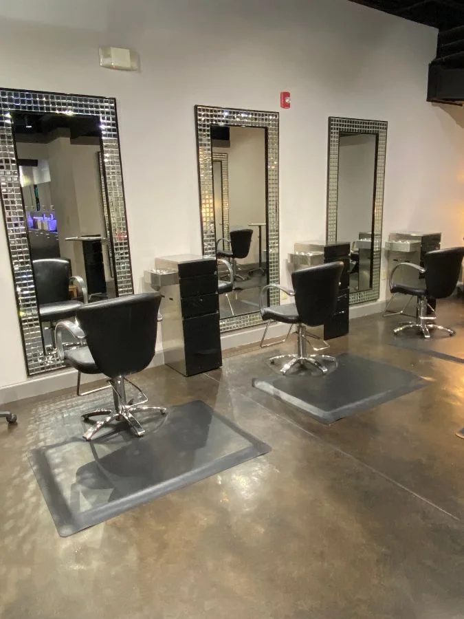 Avant Garde salon business photo